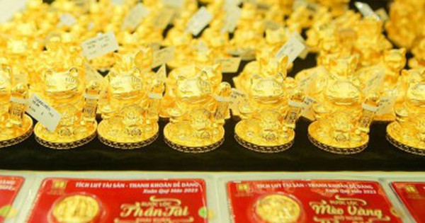 Sát ngày Vía Thần Tài, công an cảnh báo thủ đoạn lừa đảo hoàn toàn mới: Mất tiền không mua được vàng, còn bị rút sạch tiền tài khoản